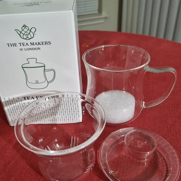 Glass Infuser Mug For Loose Leaf Tea - 300ml - Picture 4 of 7